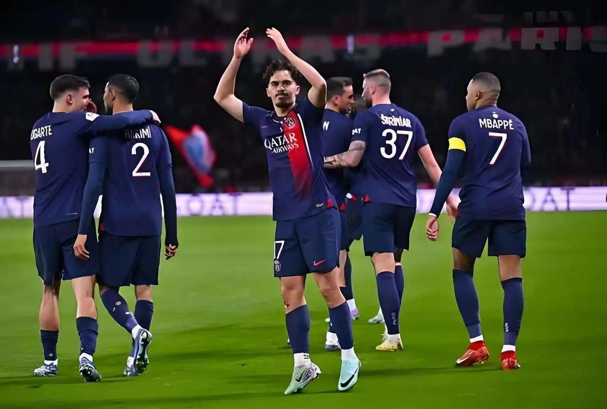 切尔西力克阿森纳，卡瓦尼补时绝平法甲的简单介绍