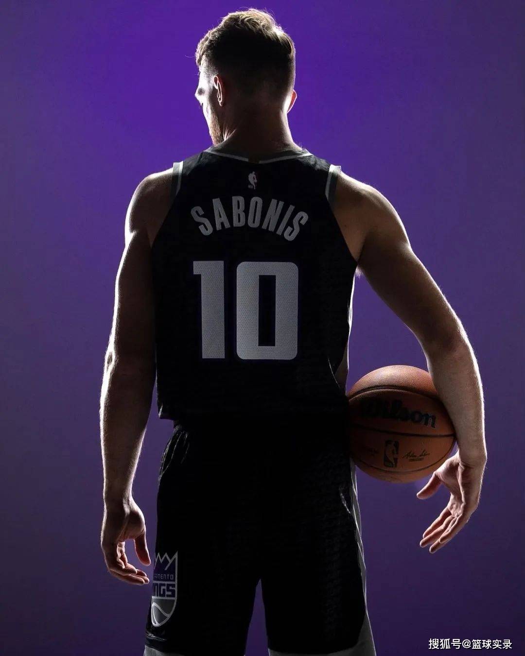 日本男篮逆转勇士，萨博尼斯送出助攻