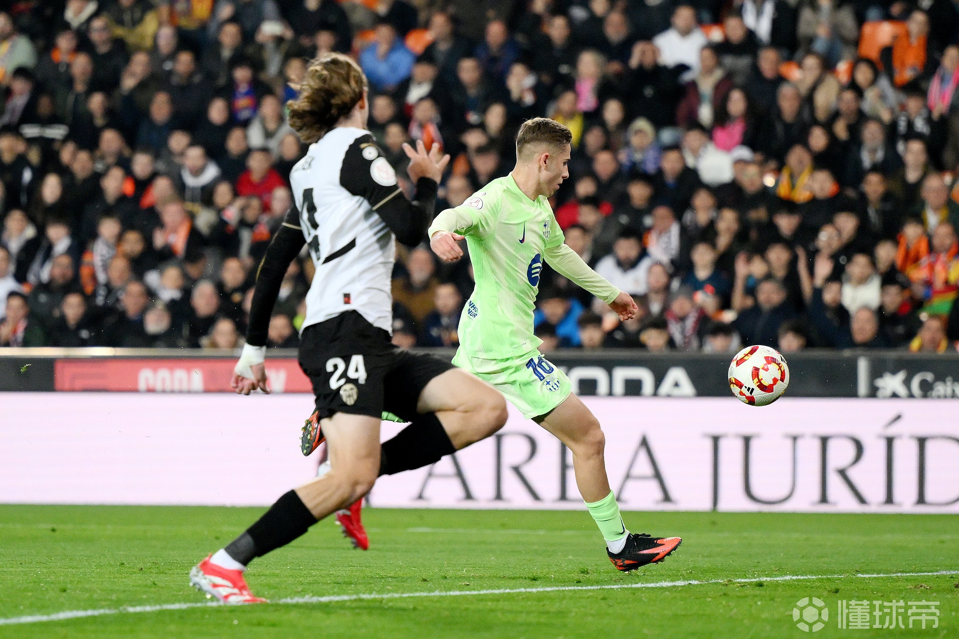 华体会-瓦伦西亚客场不敌毕尔巴鄂，遭遇失利