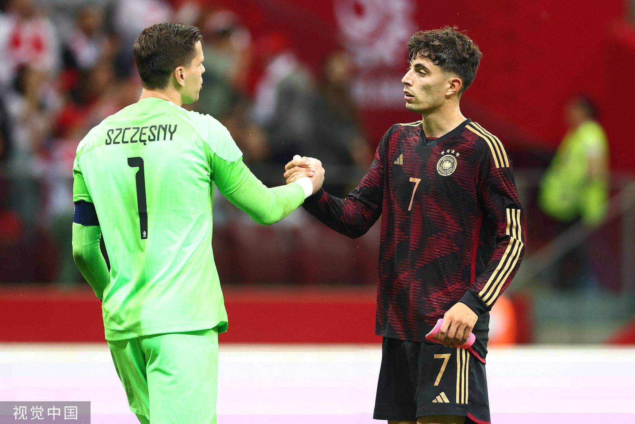 波兰队绝杀英格兰队，波尔惊艳四座的简单介绍